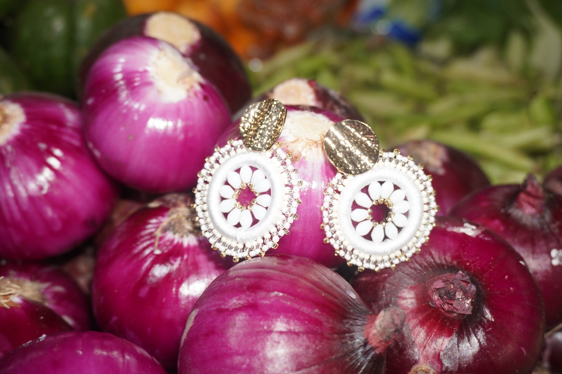 mangostin white ivory